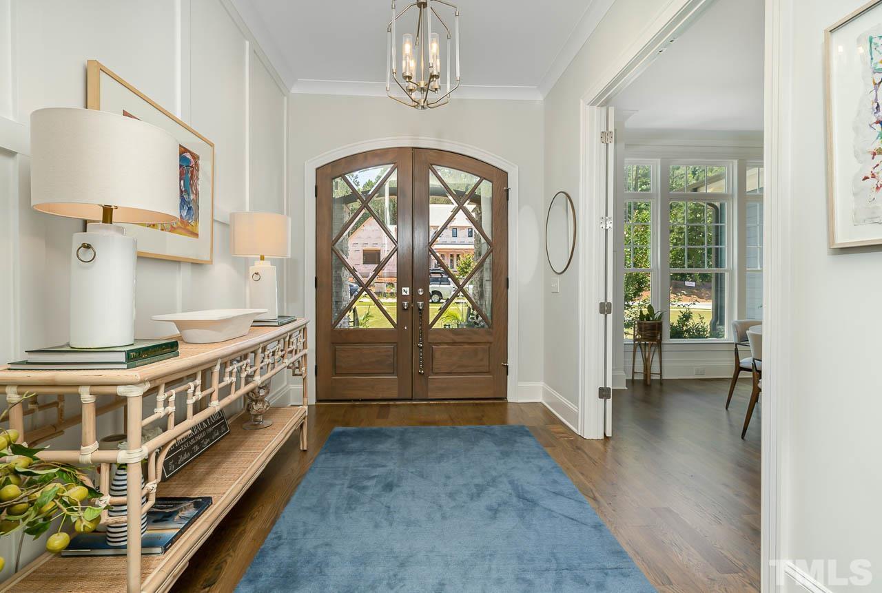 4012 Fencrest Court Raleigh, NC 27613 - Photo 4 of 36