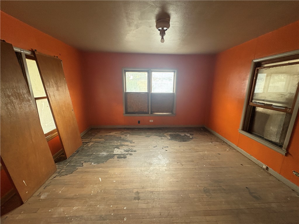 104 Charles Street George West, TX 78022 - Photo 4 of 24