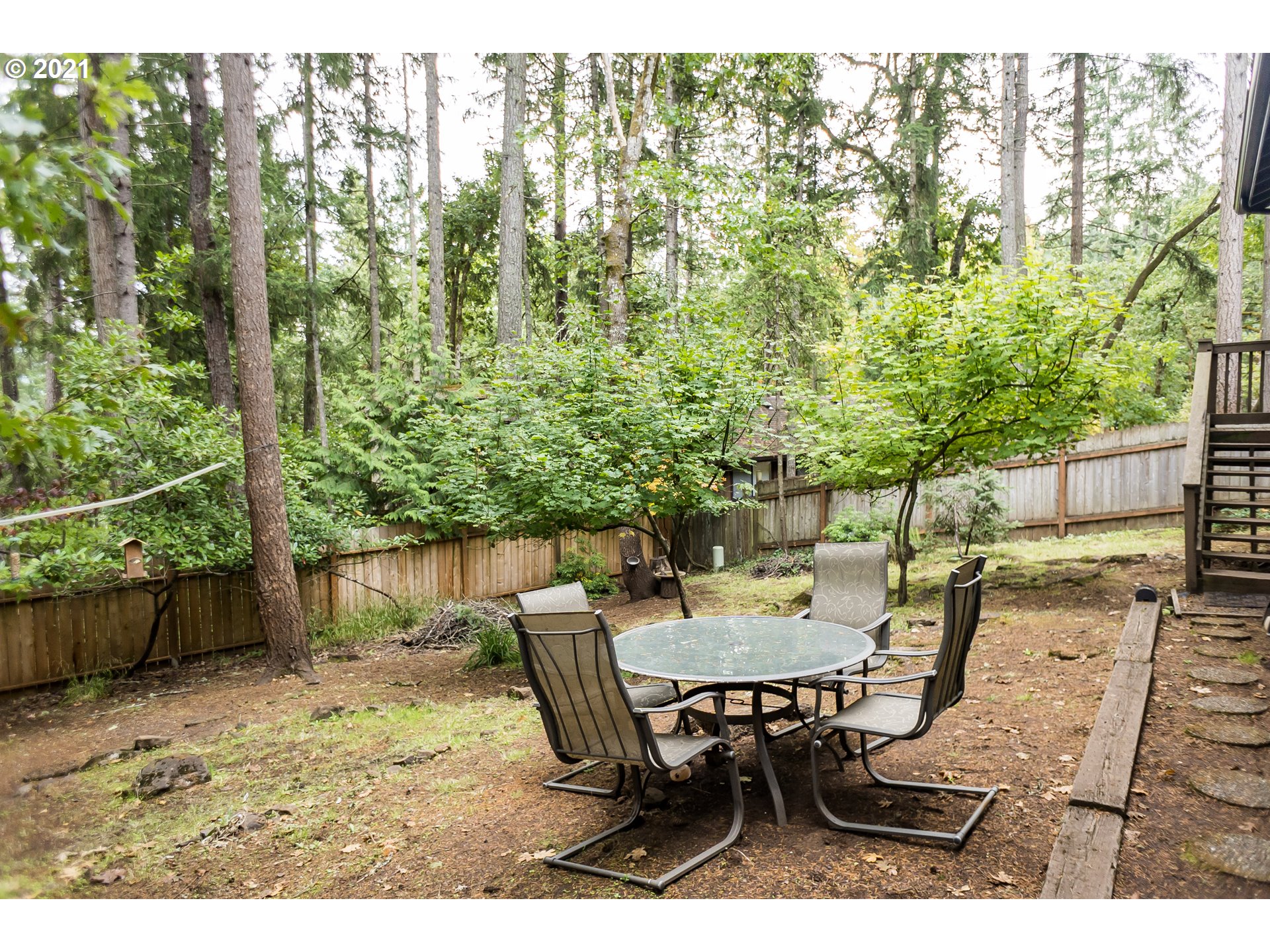 4927 Fox Hollow Road Eugene, OR 97405 - Photo 23 of 31 Gallery Image 23