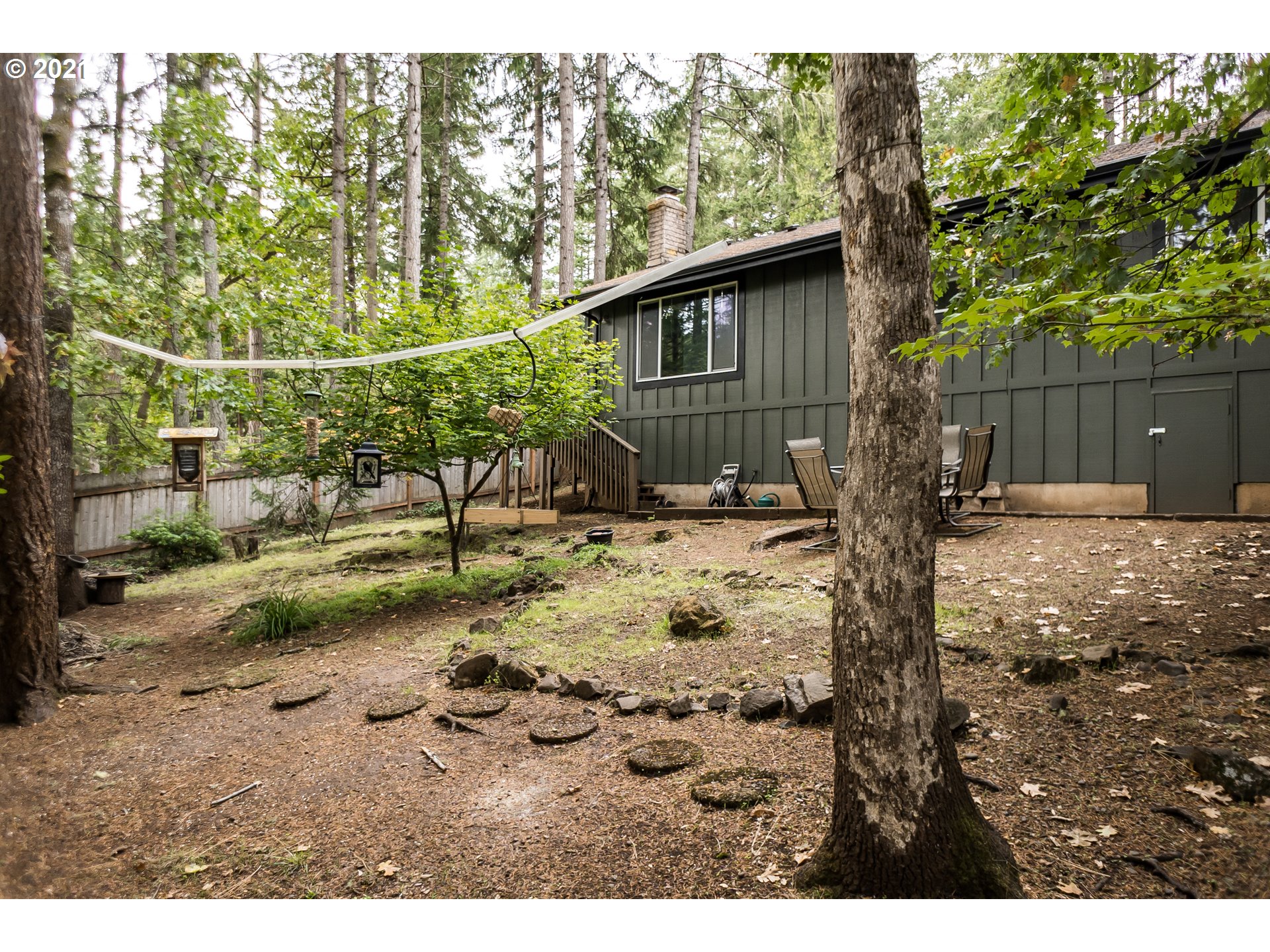 4927 Fox Hollow Road Eugene, OR 97405 - Photo 27 of 31 Gallery Image 27