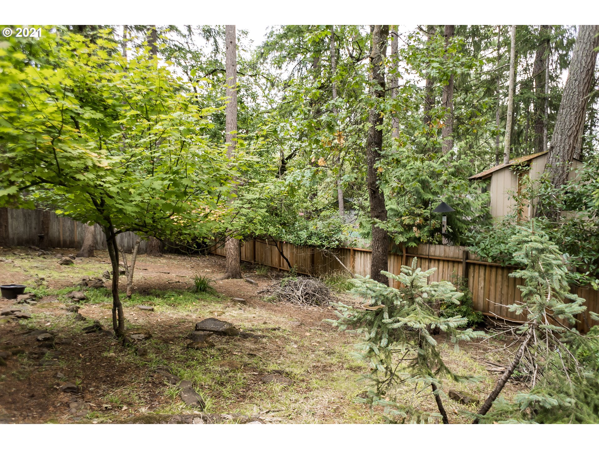4927 Fox Hollow Road Eugene, OR 97405 - Photo 29 of 31 Gallery Image 29