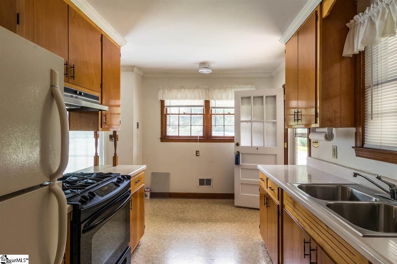 1 Pimlico Road Greenville, SC 29607 - Photo 12 of 23 Gallery Image 12