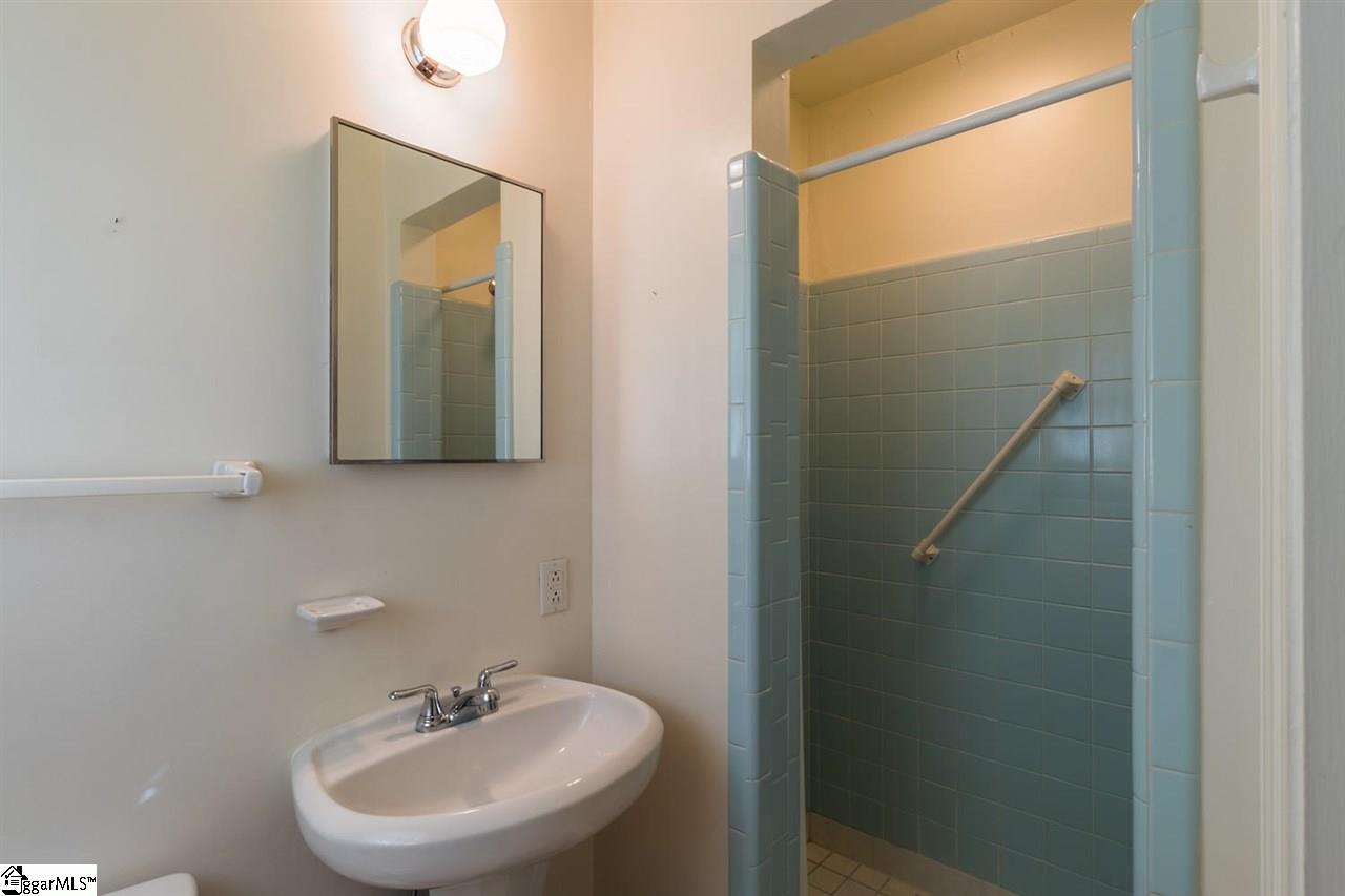 1 Pimlico Road Greenville, SC 29607 - Photo 13 of 23 Gallery Image 13