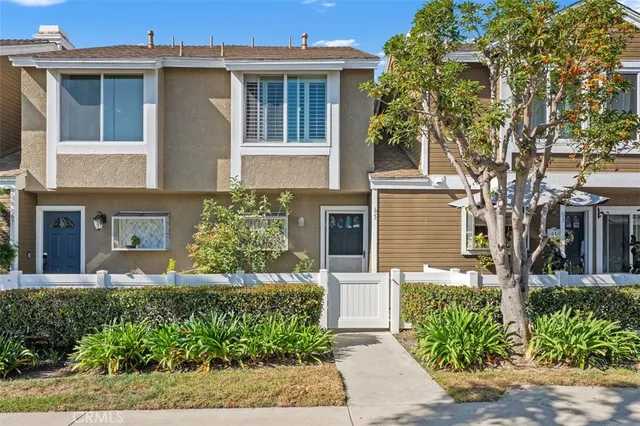 $624,800 | 65 Briarwood Lane, Unit 86, Aliso Viejo, CA 92656