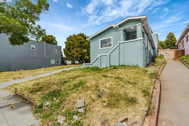 a backyard of a house