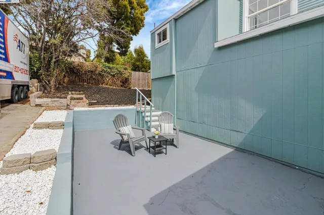 $799,000 | 9700 MacArthur Boulevard, Oakland, CA 94605