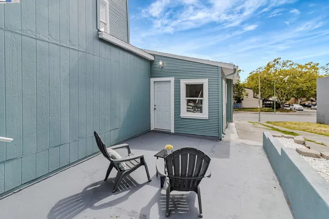 $799,000 | 9700 MacArthur Boulevard, Oakland, CA 94605