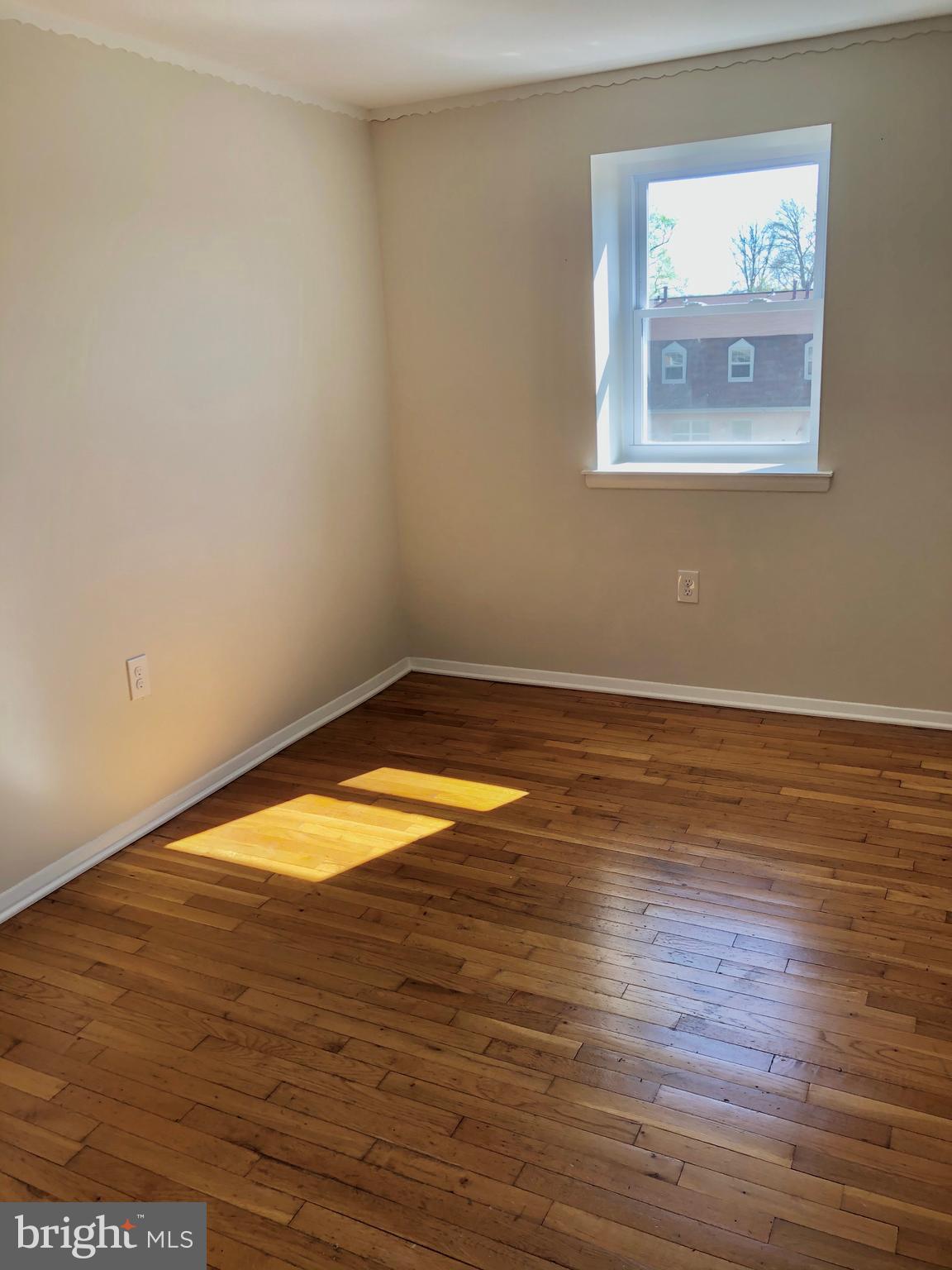 702 Kingston Road Baltimore, MD 21220 - Photo 21 of 30 Bedroom #2