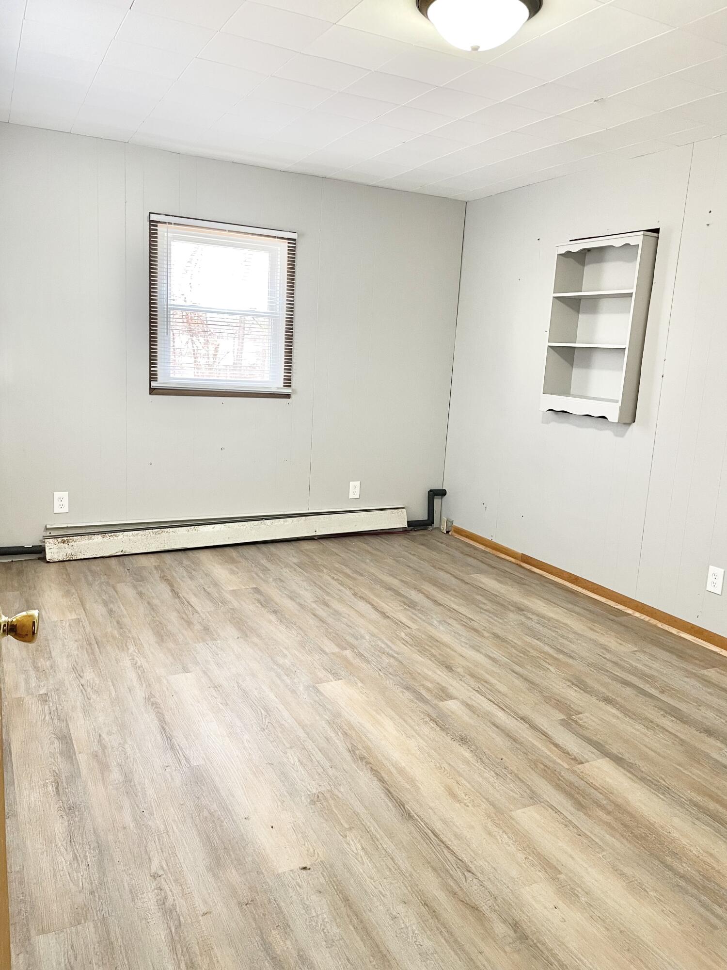 400 South Liberty Street Hobart, IN 46342 - Photo 12 of 26 1500x2000