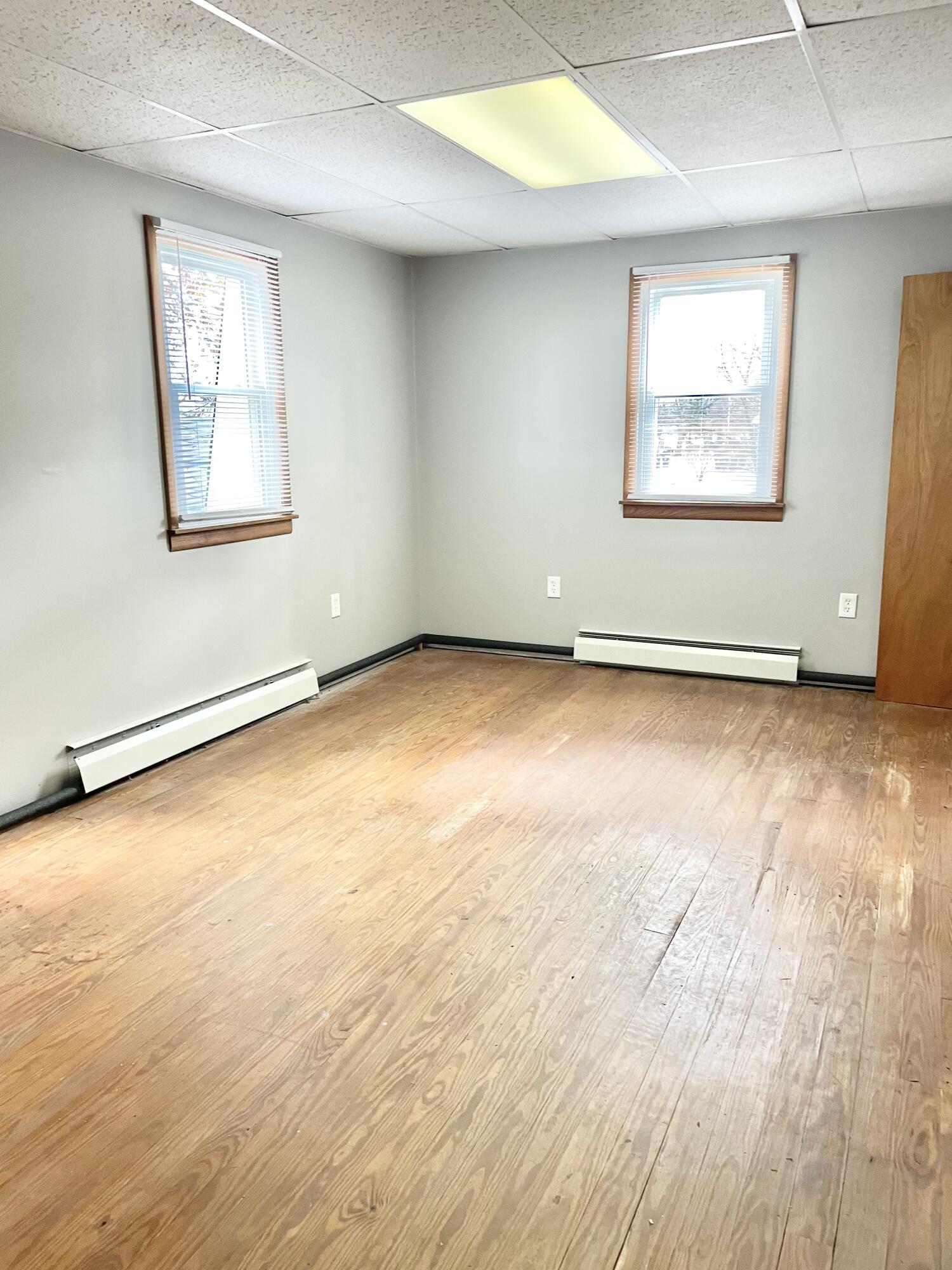 400 South Liberty Street Hobart, IN 46342 - Photo 13 of 26 1500x2000