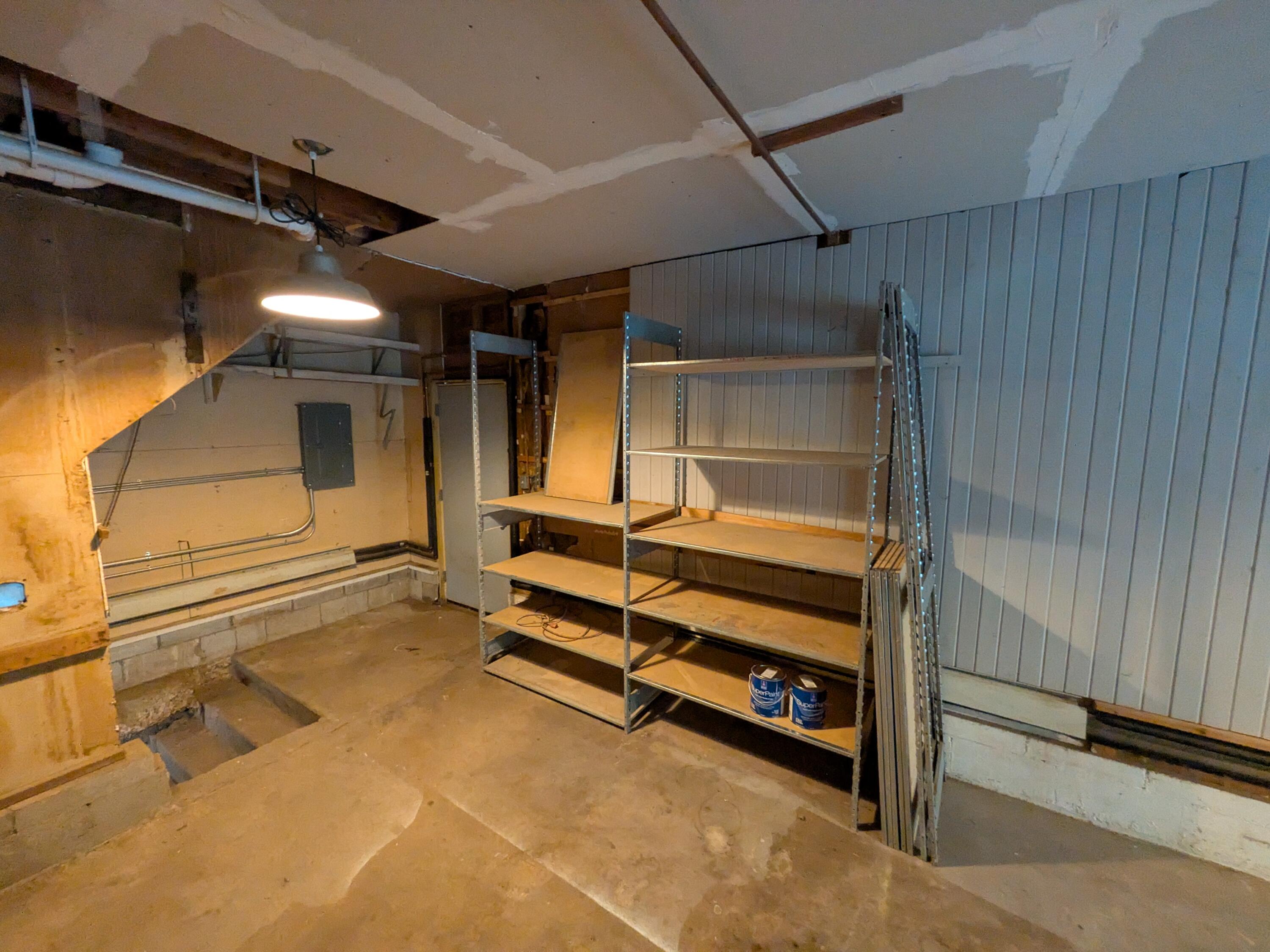 400 South Liberty Street Hobart, IN 46342 - Photo 21 of 26 3000x2250