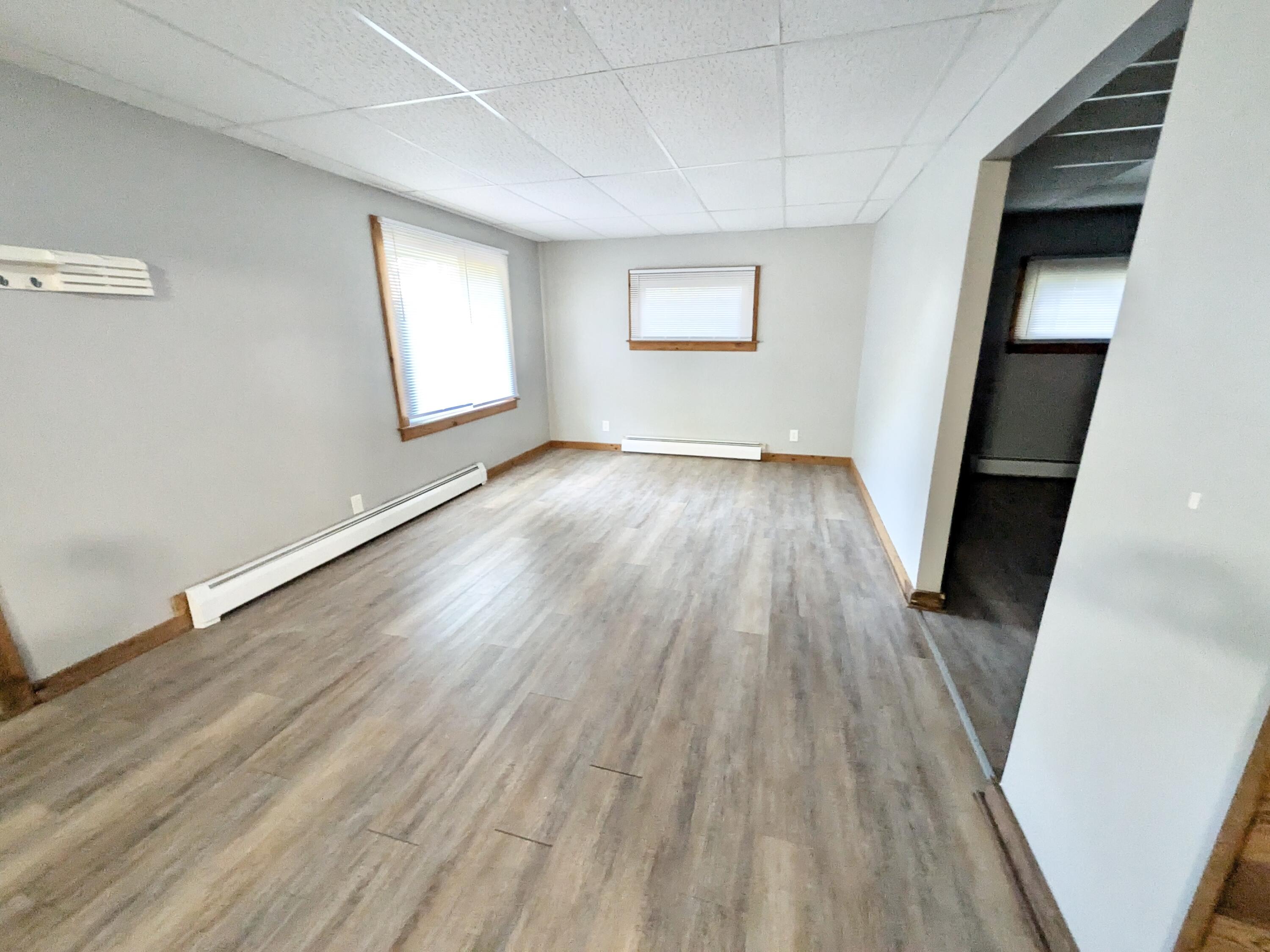 400 South Liberty Street Hobart, IN 46342 - Photo 7 of 26 3000x2250