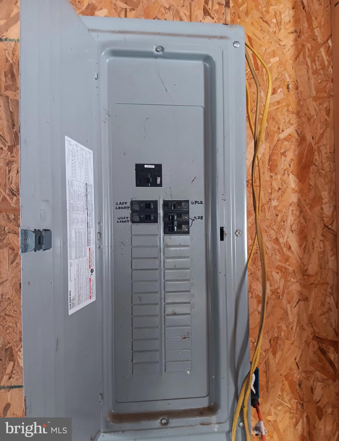 1996 Allegheny Road Manns Choice, PA 15550 - Photo 17 of 26