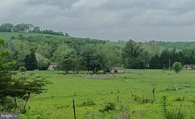 $225,000 | 1996 Allegheny Road, Manns Choice, PA 15550