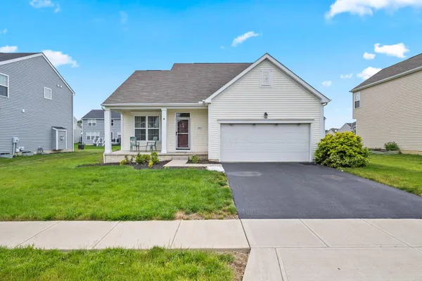 $379,900 | 2087 Derby Drive, Marysville, OH 43040