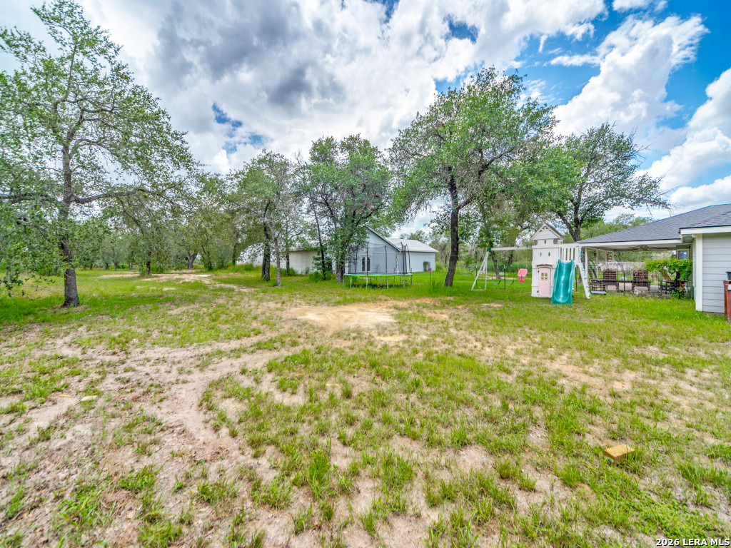 335 Spur Ridge San Antonio, TX 78264 - Photo 23 of 28