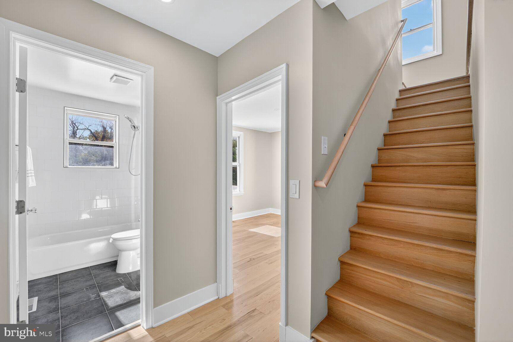 6705 Larkspur Road Suitland, MD 20746 - Photo 13 of 31