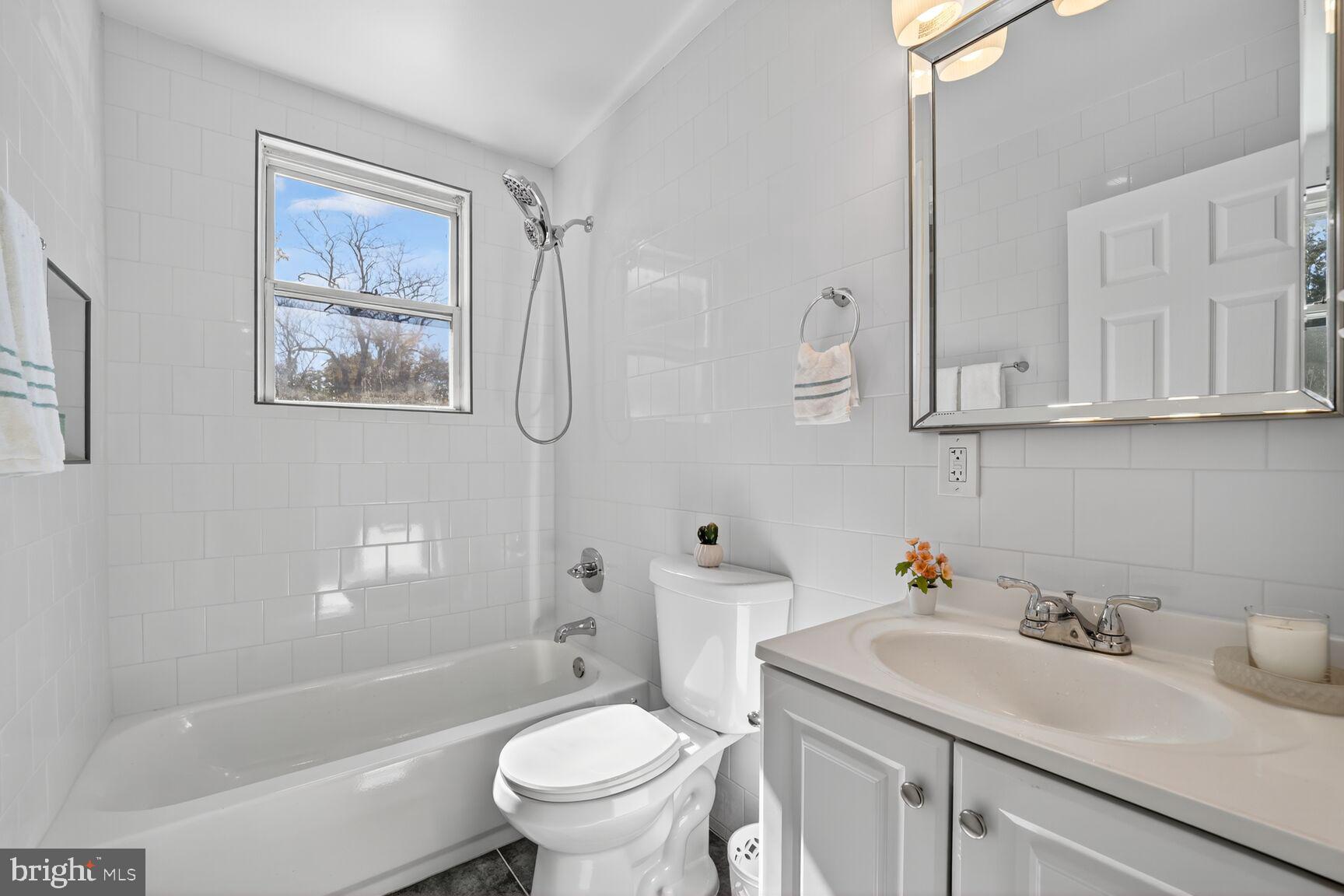 6705 Larkspur Road Suitland, MD 20746 - Photo 24 of 31