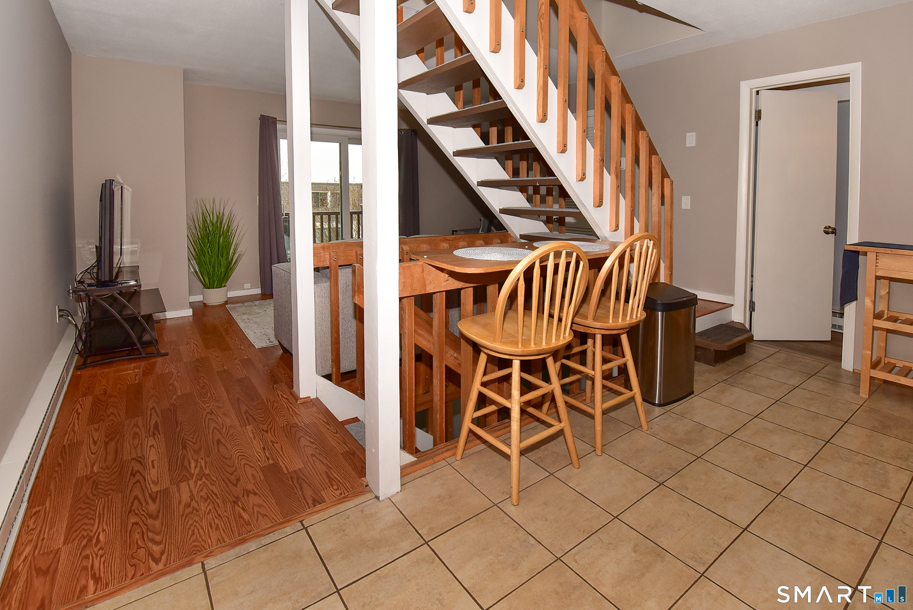 24 Pebblestone Circle, Unit 24 Suffield, CT 06078 - Photo 7 of 25