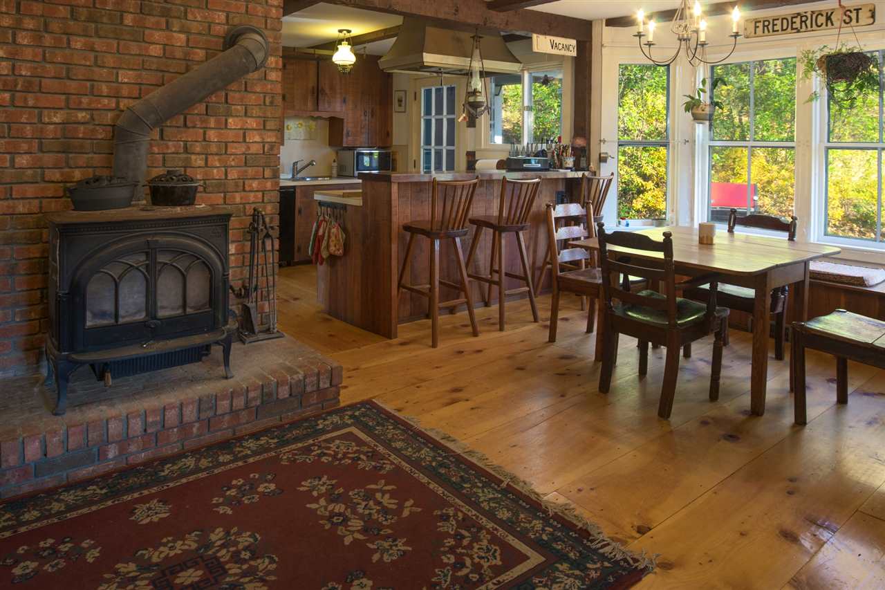 332 Melis Road Wardsboro, VT 05355 - Photo 18 of 40
