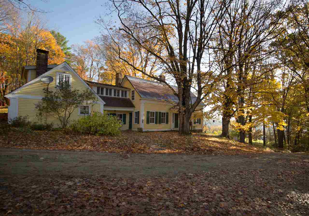 332 Melis Road Wardsboro, VT 05355 - Photo 4 of 40