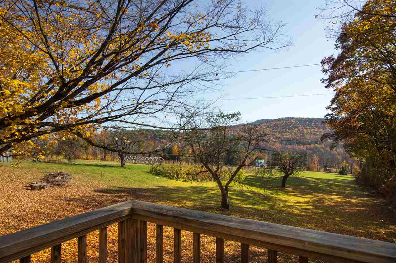 332 Melis Road Wardsboro, VT 05355 - Photo 9 of 40
