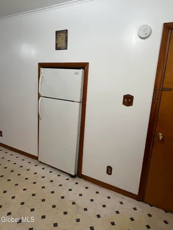 $1,500 | 214 Market Street, Unit 1, Amsterdam, NY 12010