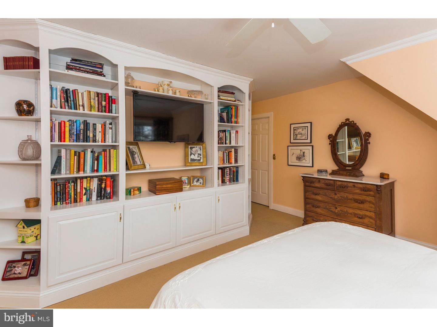 42 Marion Road East Princeton, NJ 08540 - Photo 17 of 25 Bedroom - Main