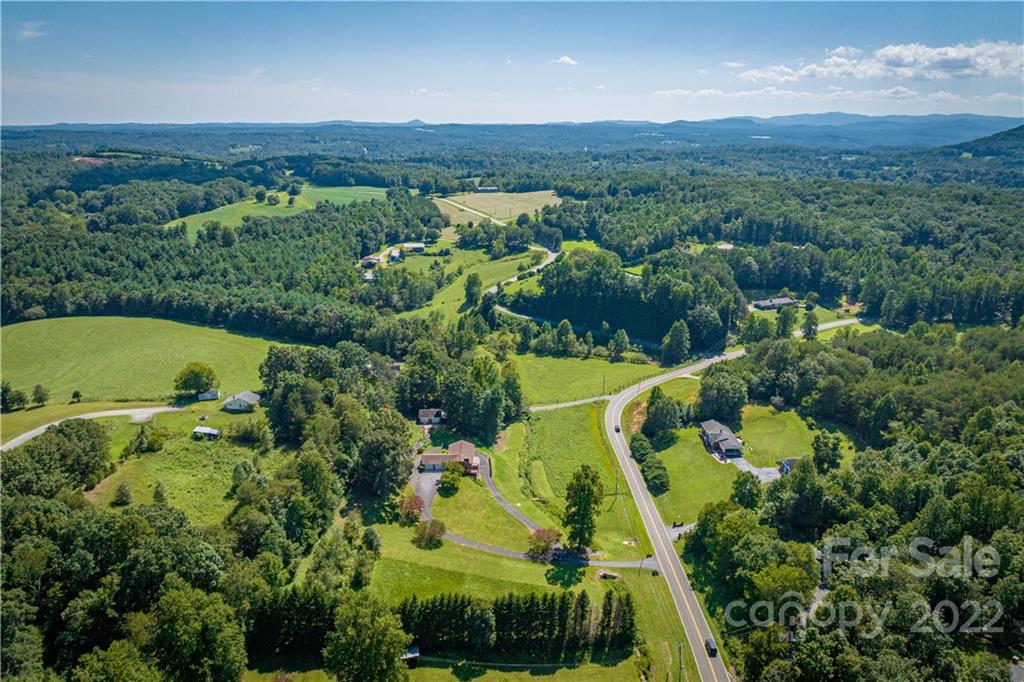 4023 Miller Bridge Road Hickory, NC 28602 - Photo 11 of 30 Gallery Image 11