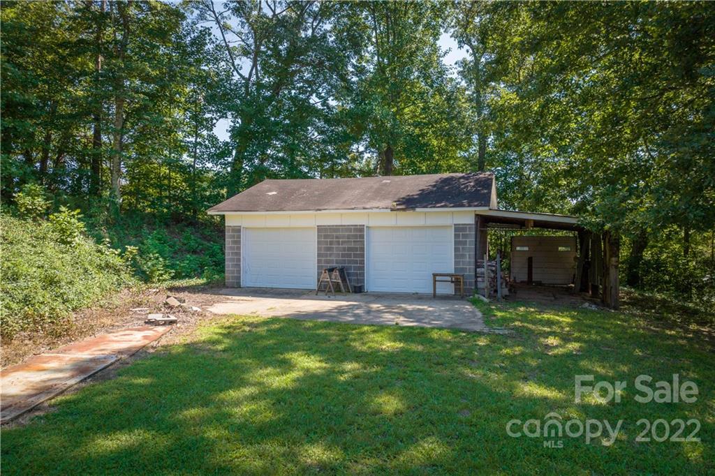 4023 Miller Bridge Road Hickory, NC 28602 - Photo 8 of 30 Gallery Image 8