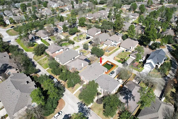 $3,600 | 18 Avenswood Place, The Woodlands, TX 77382