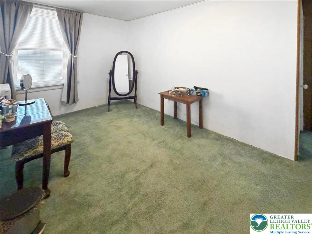 416 Walnut Street Catasauqua, PA 18032 - Photo 35 of 61