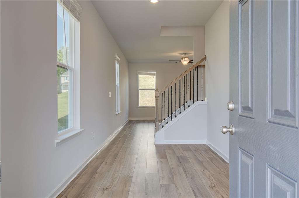 17 Bellamy Cove Newnan, GA 30263 - Photo 4 of 25