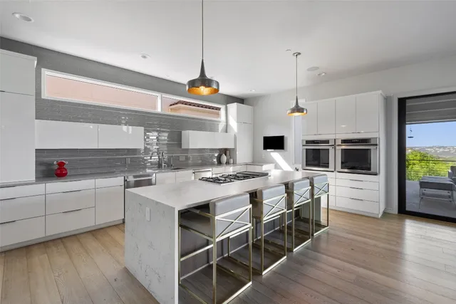 $4,895,000 | 2551 Waymaker Way, Austin, TX 78746