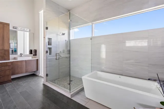 $4,895,000 | 2551 Waymaker Way, Austin, TX 78746