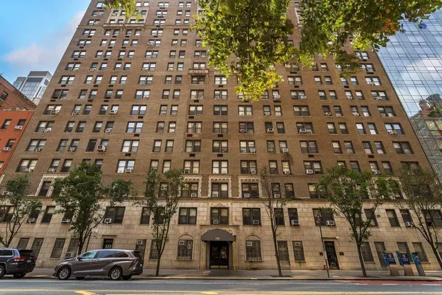 $725,000 | 308 East 79th Street, Unit 3K | Upper East Side