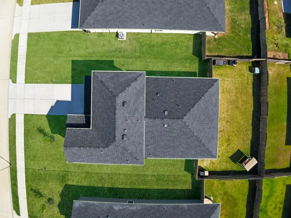 $314,990 | 2215 Laurel Bloom Lane, Sealy, TX 77474