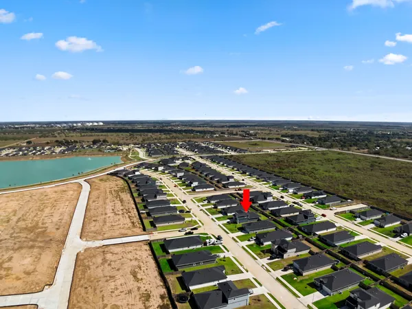 $314,990 | 2215 Laurel Bloom Lane, Sealy, TX 77474