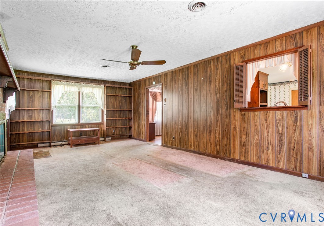 3513 Union Branch Road Petersburg, VA 23805 - Photo 11 of 32 a view of an empty room with a window