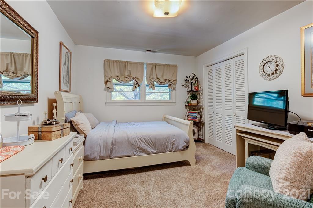 241 Washburn Road Lake Lure, NC 28746 - Photo 19 of 47 Gallery Image 19