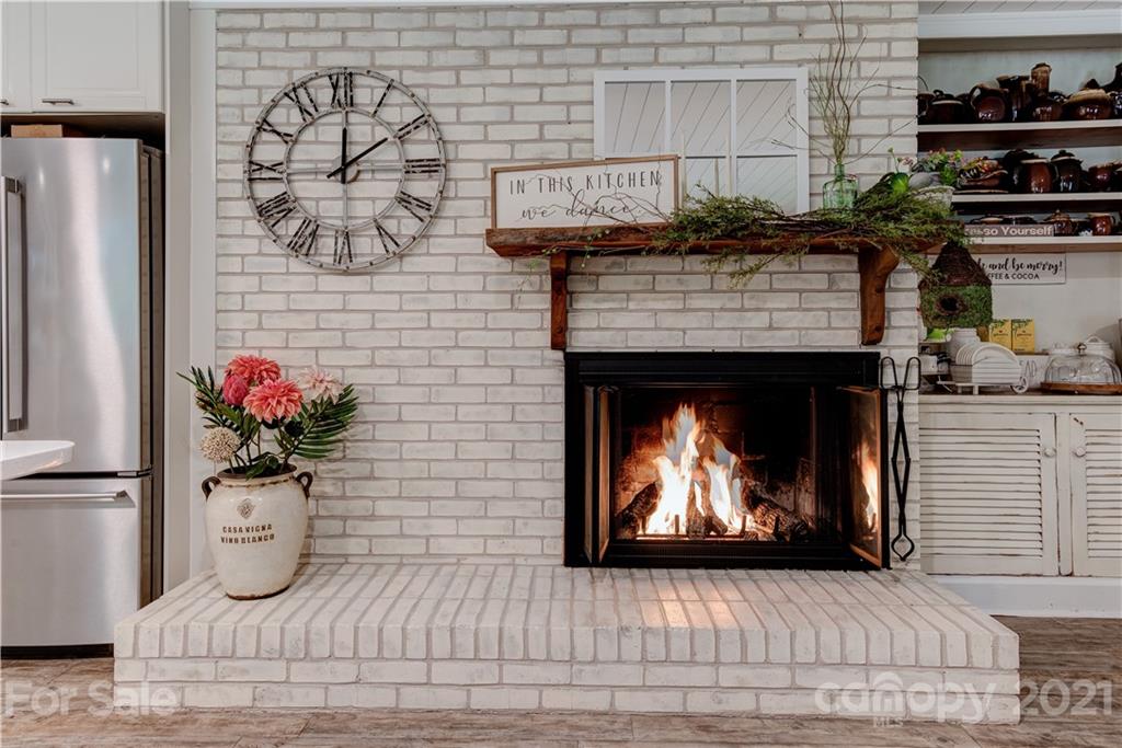 241 Washburn Road Lake Lure, NC 28746 - Photo 8 of 47 Gallery Image 8