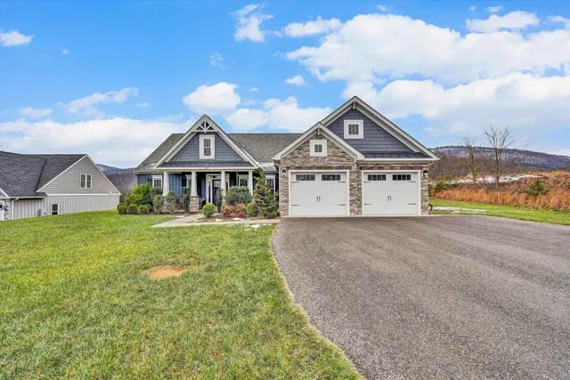 $670,000 | 689 Ambler Lane, Salem, VA 24153