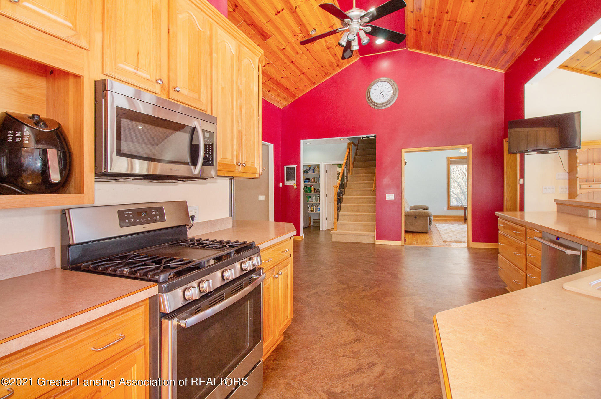 13619 North Hartel Road Grand Ledge, MI 48837 - Photo 17 of 43 IMG_3803