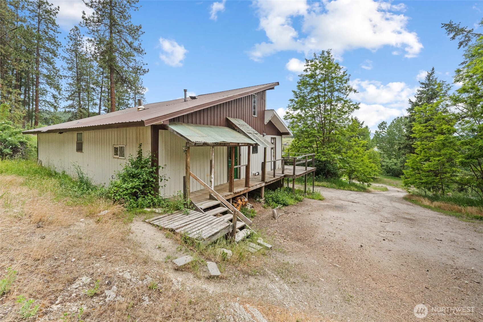 637 State Rte 20 Colville, WA 99114 - Photo 32 of 40