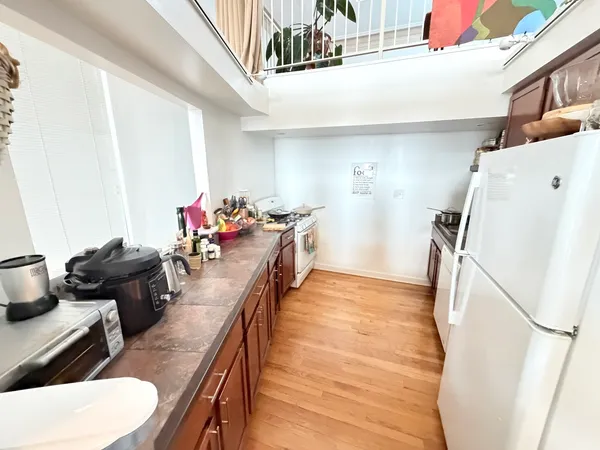 $3,600 | 2129 North Southport Avenue, Unit 3B, Chicago, IL 60614