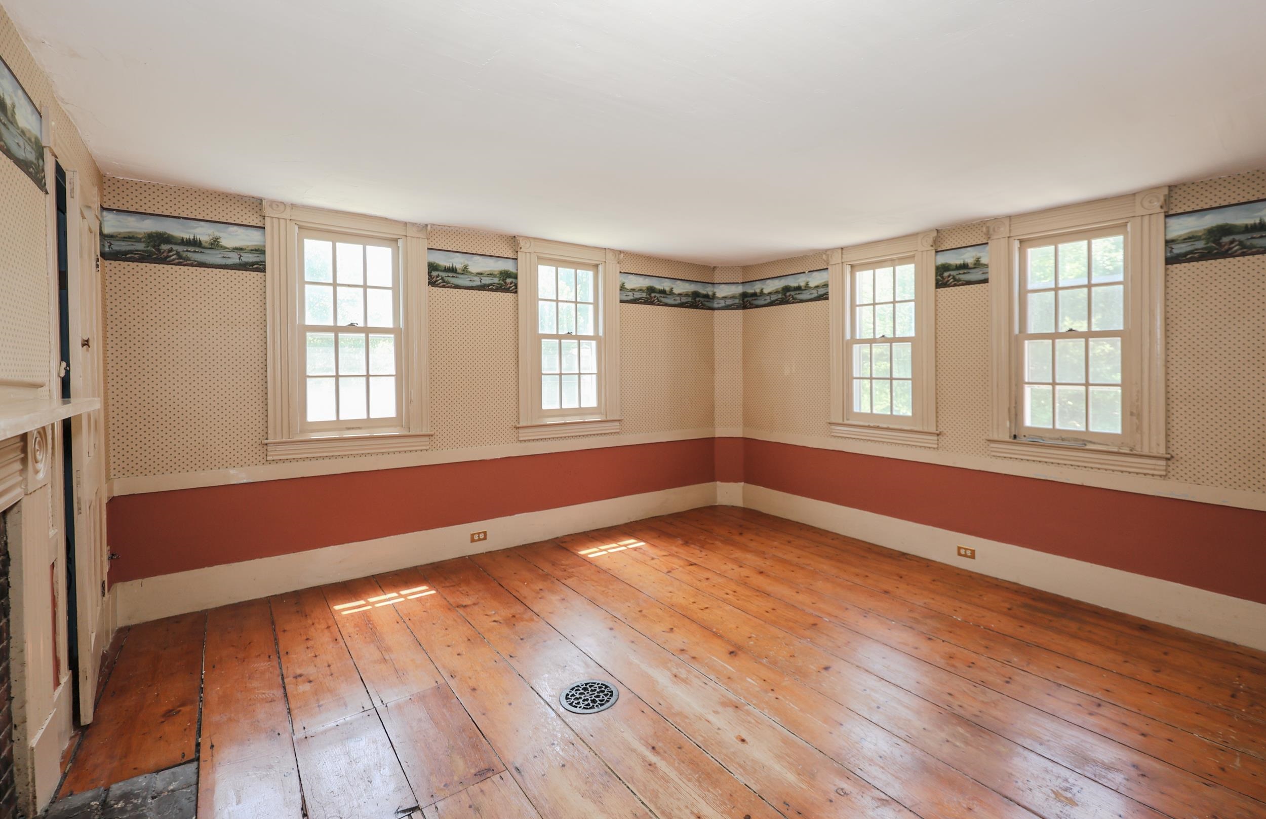 443 Centre Street Sullivan, NH 03445 - Photo 26 of 52
