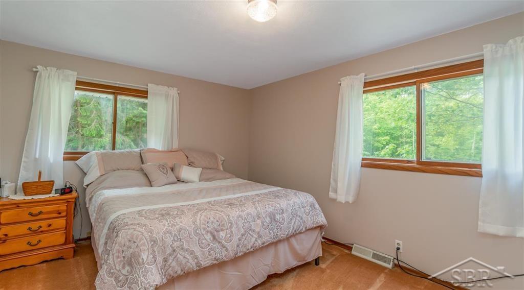 2198 South Porter Road Midland, MI 48640 - Photo 18 of 35