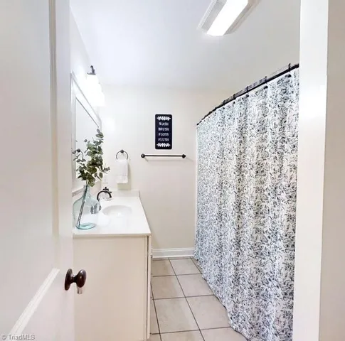 $499,900 | 270 Plumstead Lane, Clemmons, NC 27012