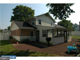 2610 Avon Avenue Sinking Spring, PA 19608 - Photo 3 of 12 Exterior Back