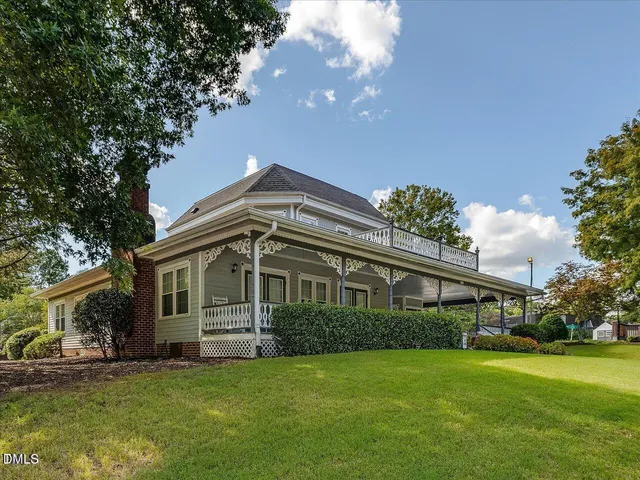 $1,750 | 383 Summerwalk Circle, Chapel Hill, NC 27517